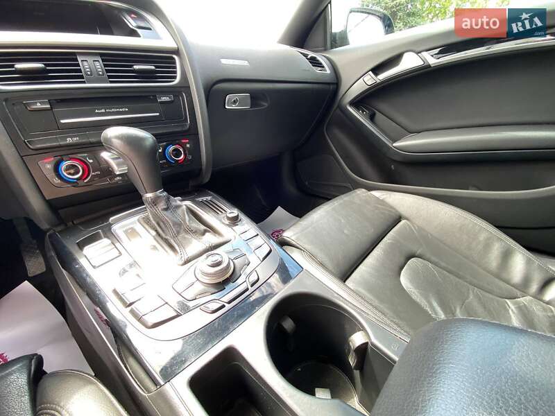 Купе Audi A5 2011 в Львове