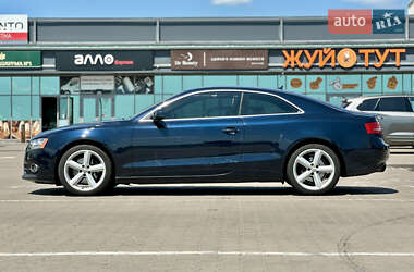 Купе Audi A5 2009 в 
