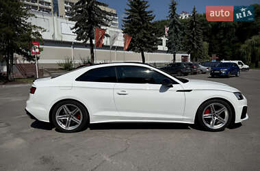 Купе Audi A5 2021 в 