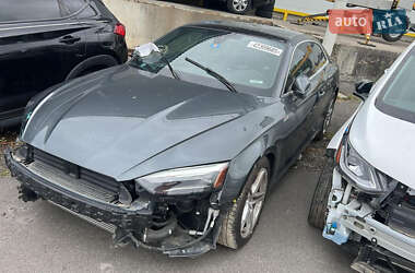 Купе Audi A5 2021 в 