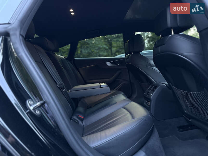 Купе Audi A5 2019 в Киеве