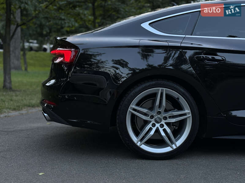 Купе Audi A5 2019 в Киеве