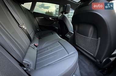 Лифтбек Audi A5 2022 в 