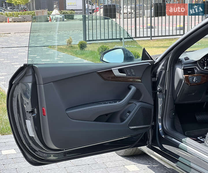 Кабріолет Audi A5 2019 в Ужгороді