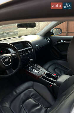 Купе Audi A5 2011 в 