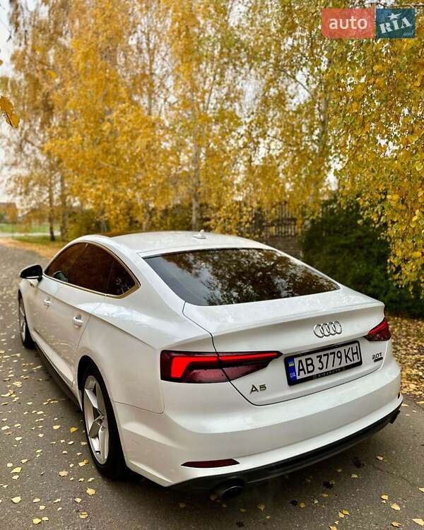Купе Audi A5 2017 в Киеве