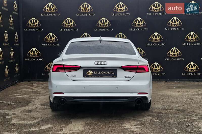Купе Audi A5 2017 в Киеве