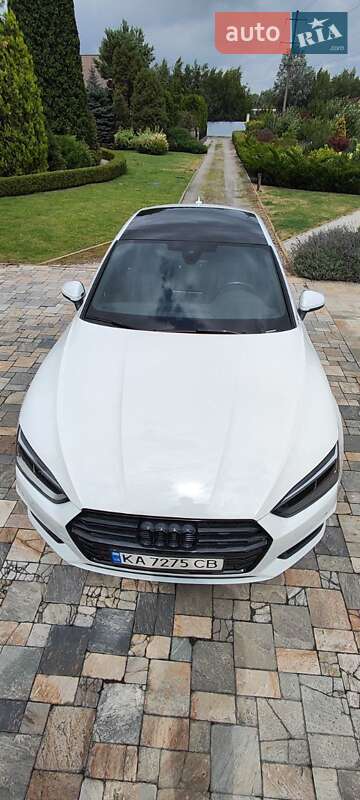 Купе Audi A5 2018 в Киеве