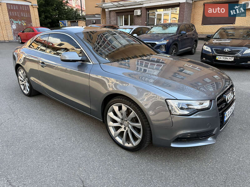 Купе Audi A5 2013 в Києві фото Купе Audi A5 2013 в Києві