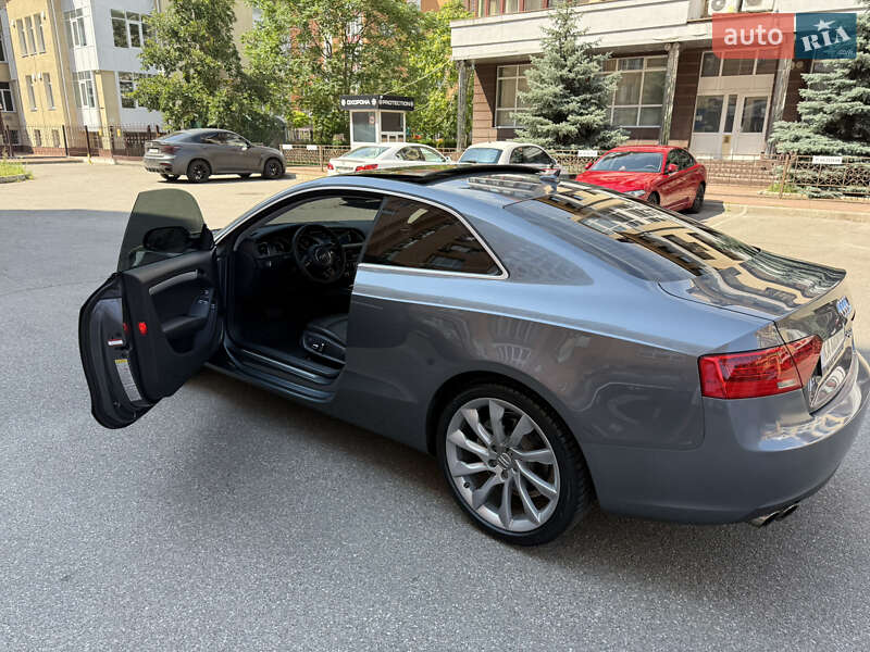 Купе Audi A5 2013 в Киеве фото 21 Купе Audi A5 2013 в Киеве