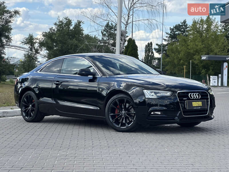 Купе Audi A5 2014 в Киеве