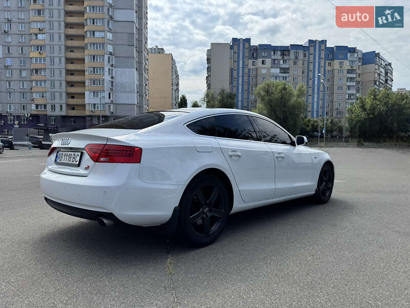 Купе Audi A5 2012 в Киеве
