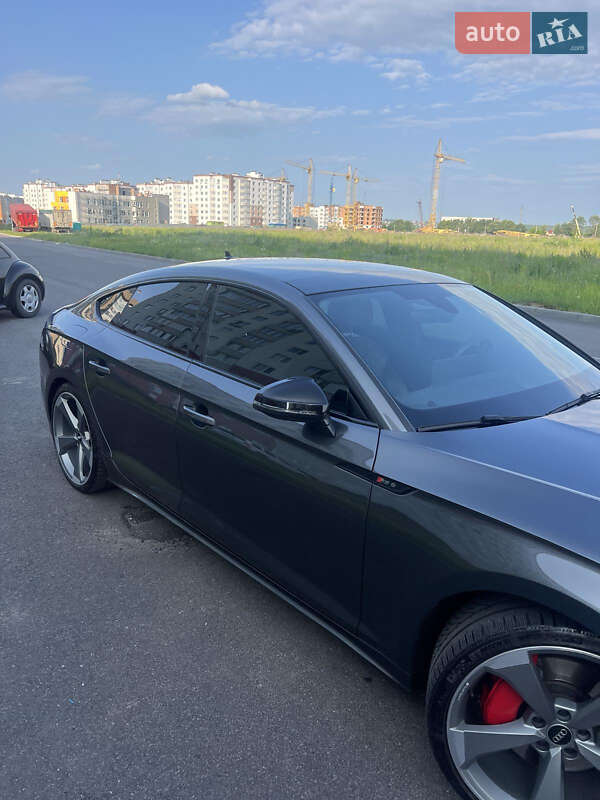 Лифтбек Audi A5 2021 в Виннице