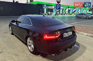 Купе Audi A5 2012 в 