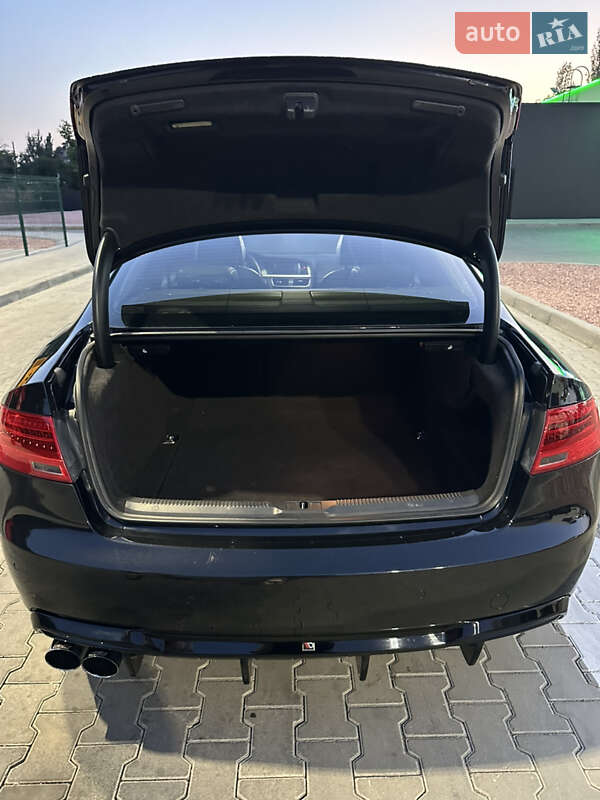 Купе Audi A5 2012 в Одессе