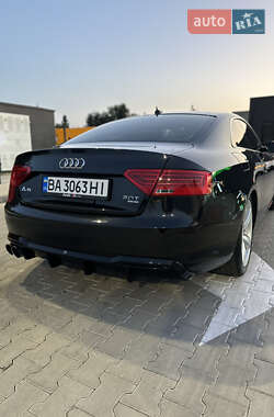 Купе Audi A5 2012 в 