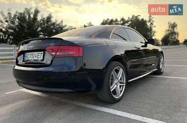 Купе Audi A5 2011 в 