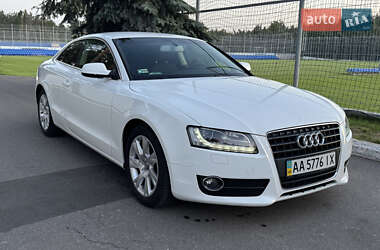 Купе Audi A5 2010 в 