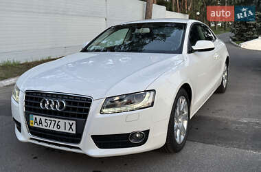 Купе Audi A5 2010 в 