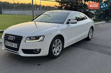 Купе Audi A5 2010 в 