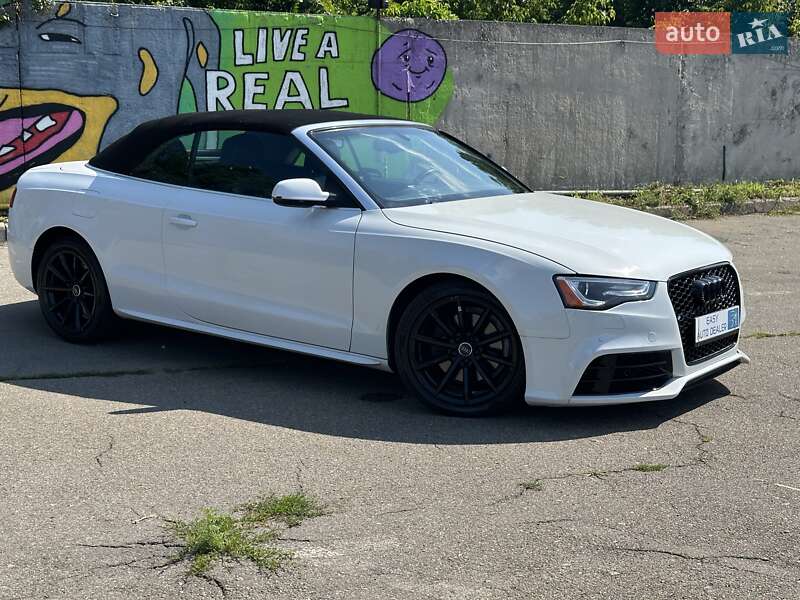 Кабриолет Audi A5 2015 в Киеве