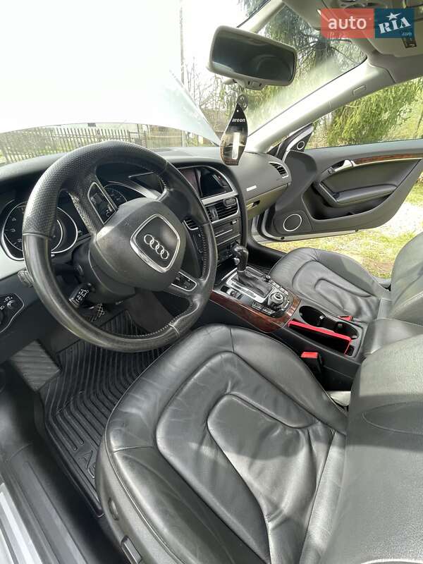 Купе Audi A5 2010 в Ивано-Франковске