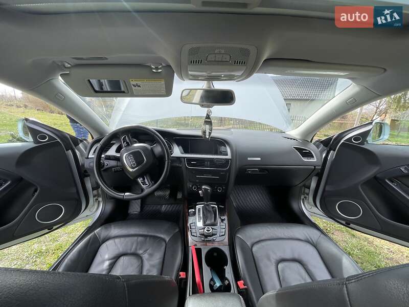 Купе Audi A5 2010 в Ивано-Франковске