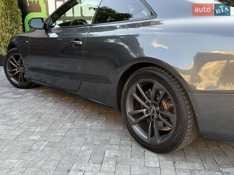 Купе Audi A5 2015 в Киеве