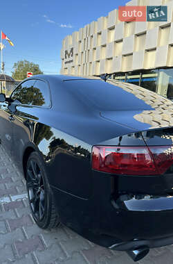 Купе Audi A5 2011 в 