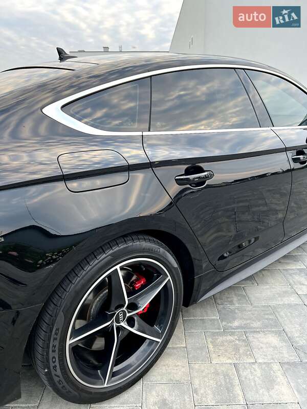 Лифтбек Audi A5 2017 в Луцке