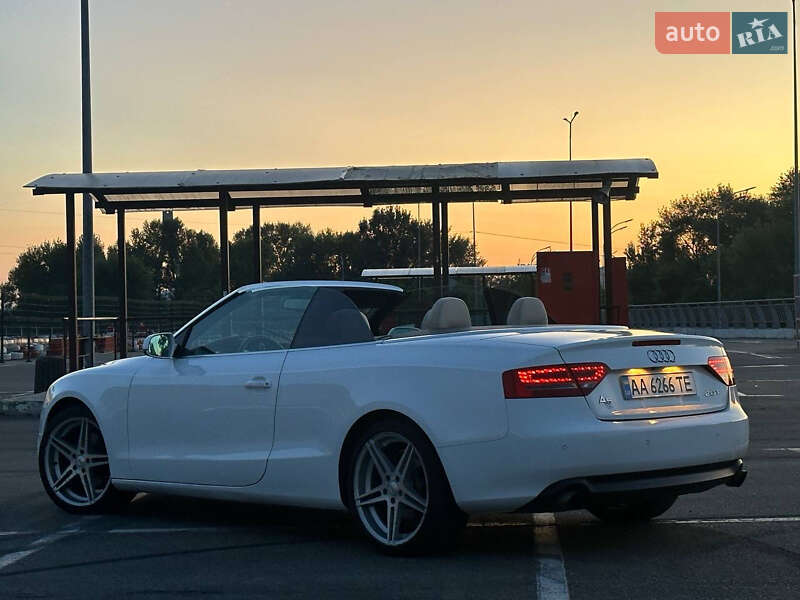 Кабриолет Audi A5 2010 в Киеве