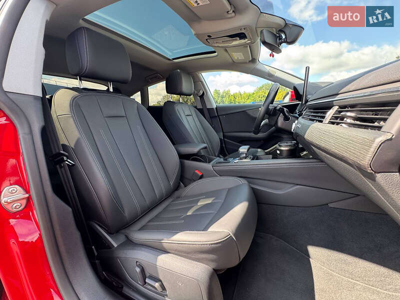 Лифтбек Audi A5 2022 в Киеве