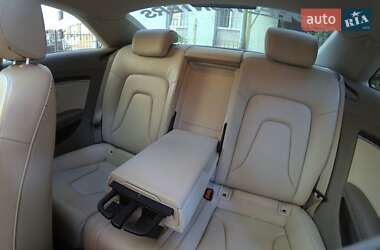 Купе Audi A5 2010 в 