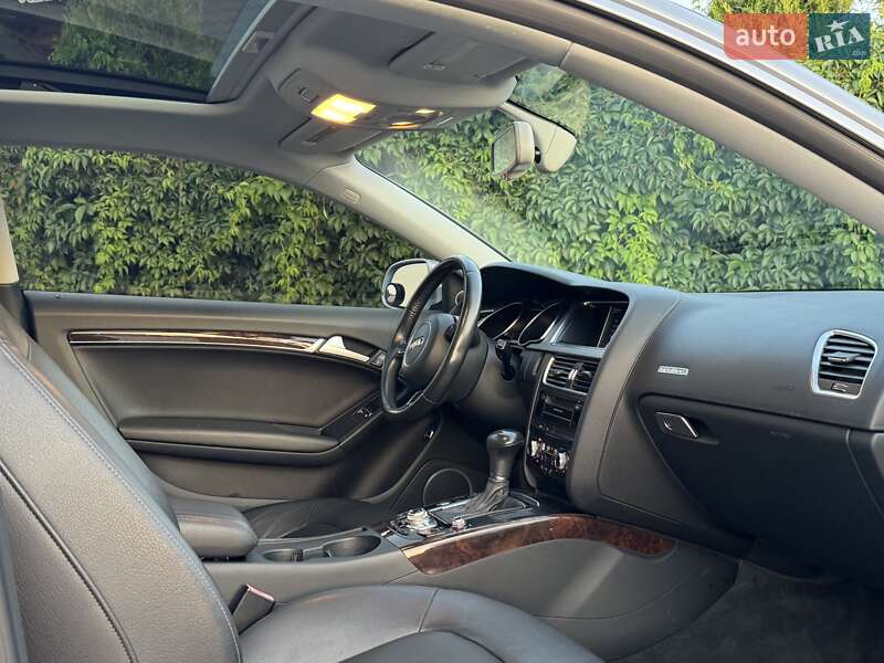 Купе Audi A5 2012 в Києві