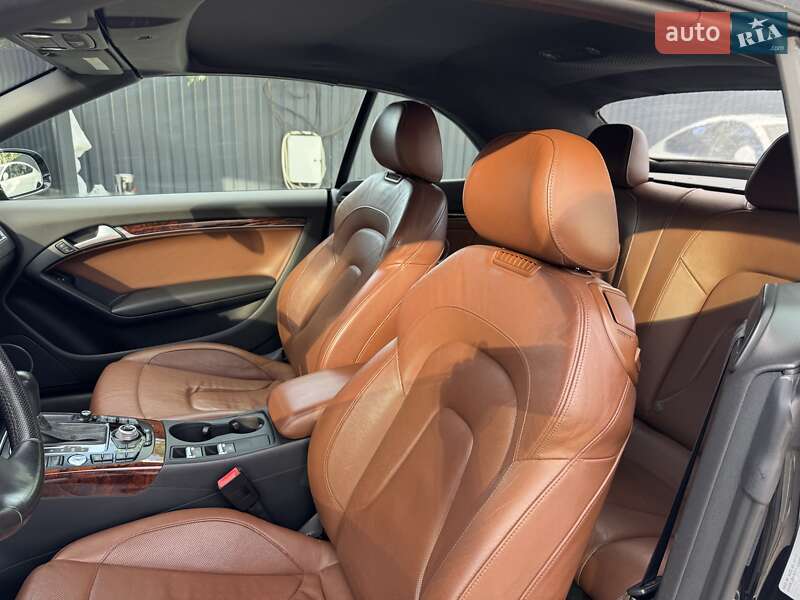 Кабриолет Audi A5 2011 в Киеве