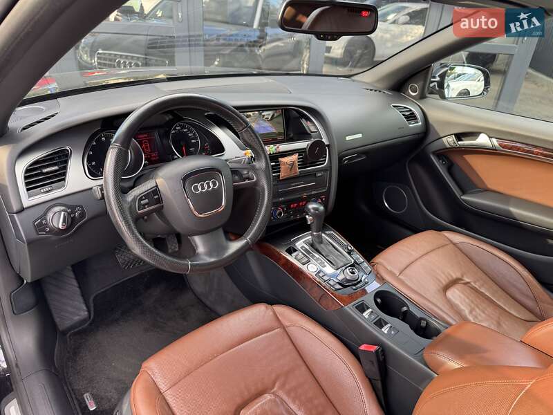 Кабриолет Audi A5 2011 в Киеве
