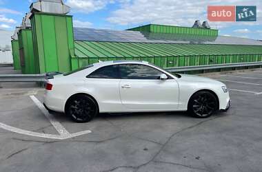 Купе Audi A5 2014 в 