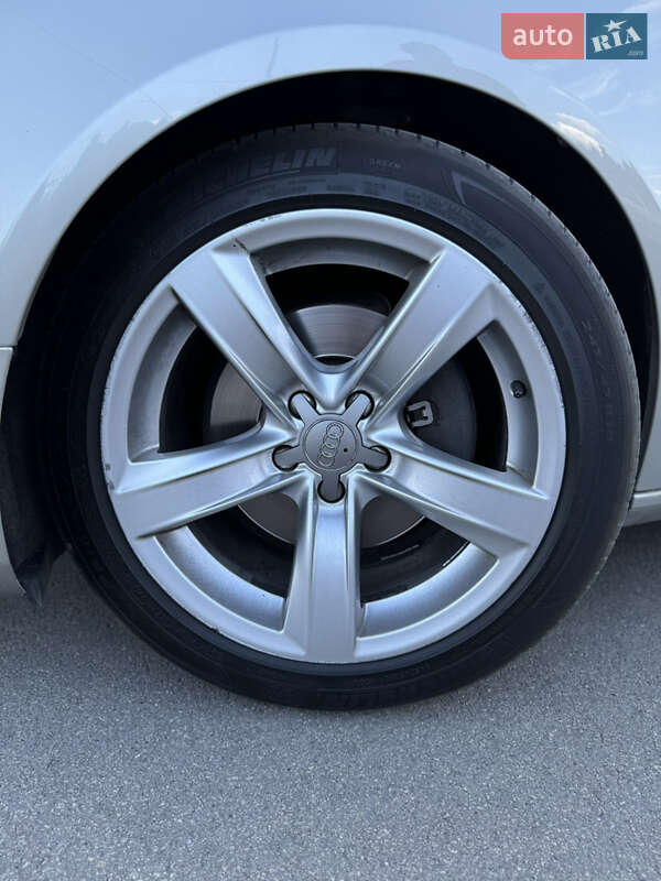Купе Audi A5 2012 в Киеве