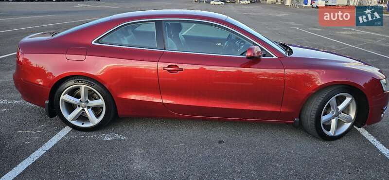 Купе Audi A5 2011 в Киеве