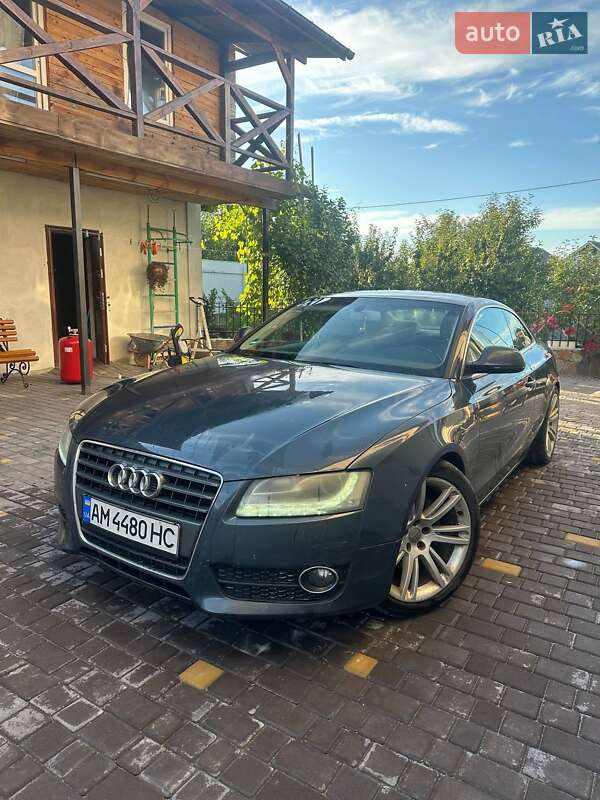 Купе Audi A5 2008 в 