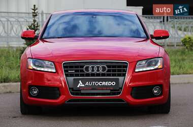 Купе Audi A5 2010 в 