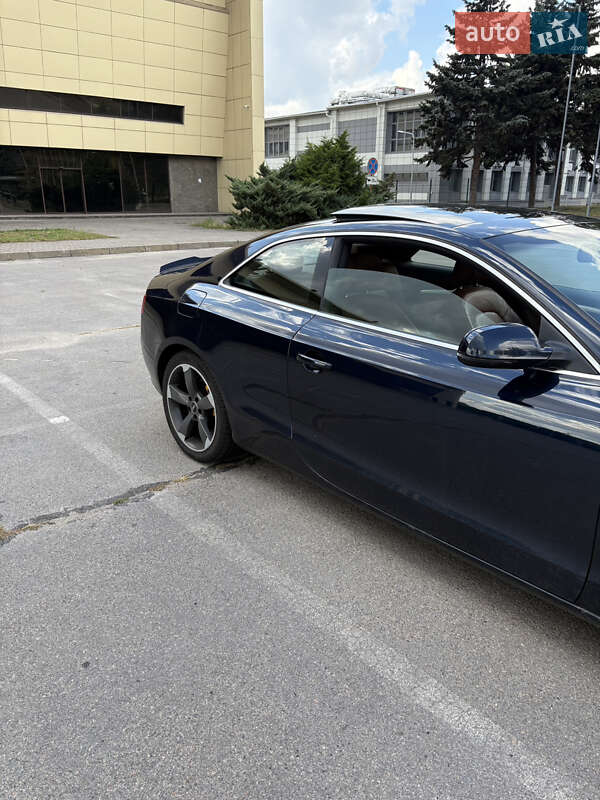 Купе Audi A5 2011 в Запоріжжі