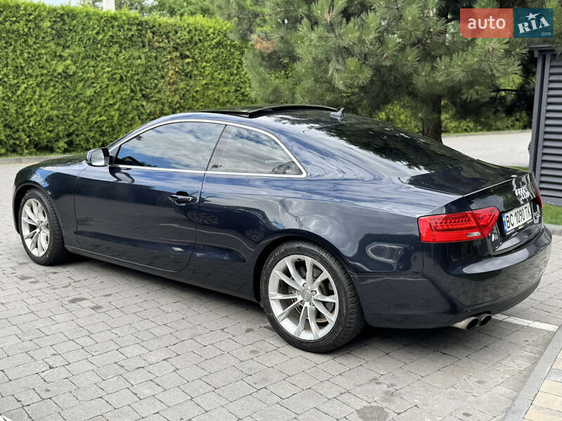 Купе Audi A5 2013 в Львове