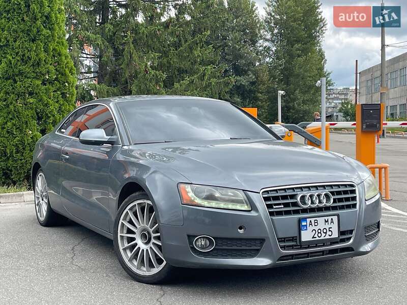 Купе Audi A5 2011 в Киеве