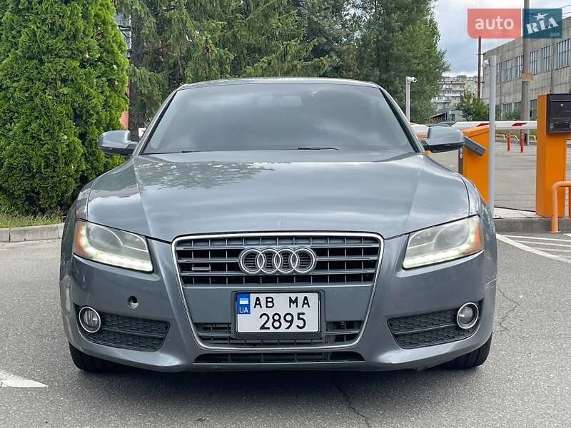 Купе Audi A5 2011 в Киеве