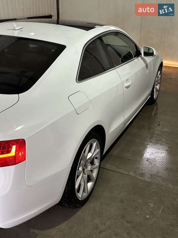 Купе Audi A5 2014 в Житомире