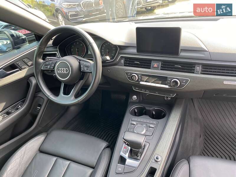 Лифтбек Audi A5 2019 в Львове