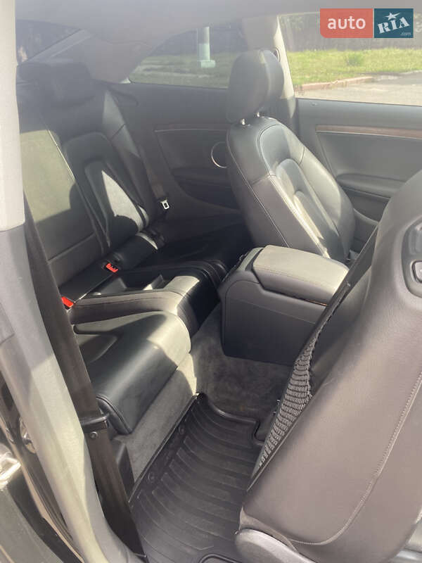 Купе Audi A5 2014 в Киеве