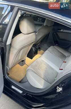 Купе Audi A5 2010 в 