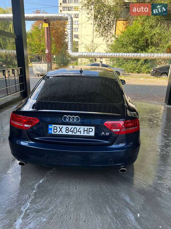 Купе Audi A5 2010 в Днепре